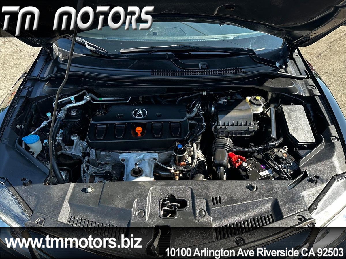 Used 2013 Acura ILX w/ Technology Package image 24