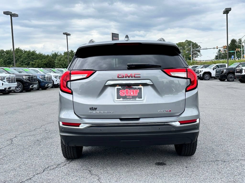Certified 2023 GMC Terrain AT4 w/ Tech Package AWD/4WD image 10