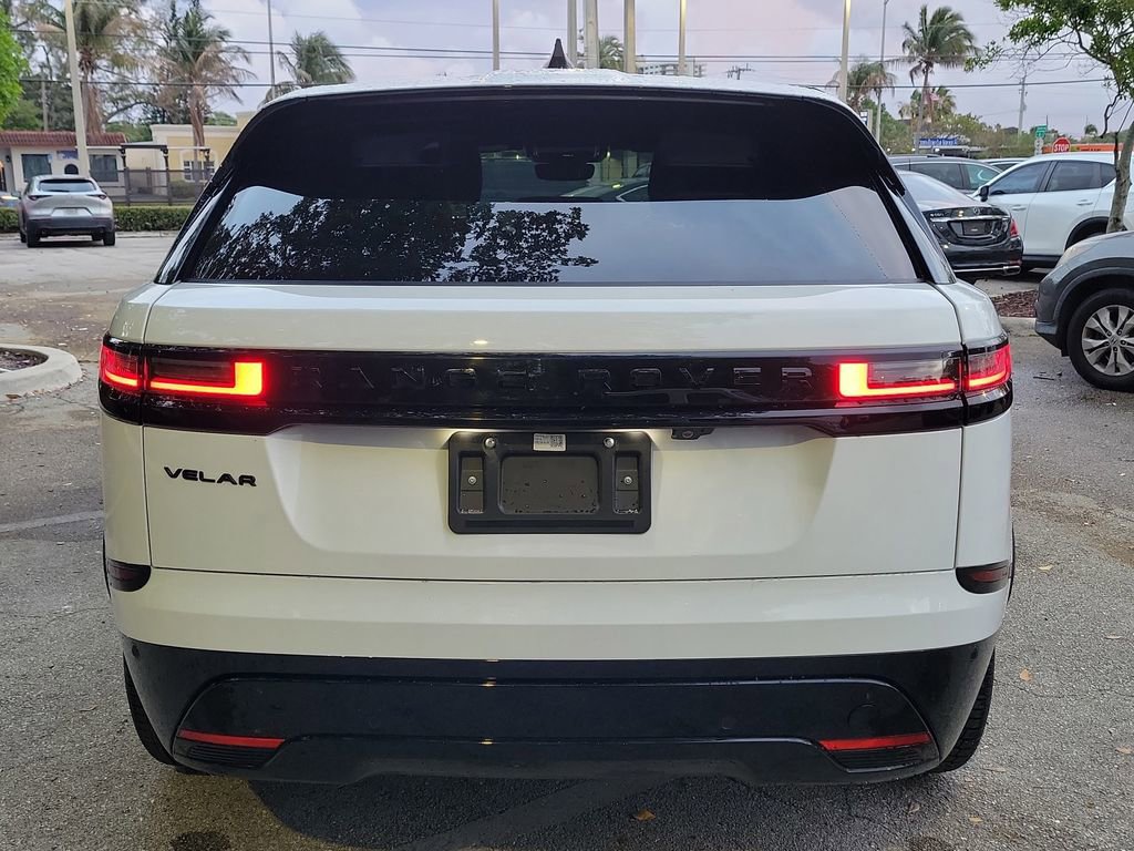 Used 2025 Land Rover Range Rover Velar Dynamic SE AWD/4WD image 7