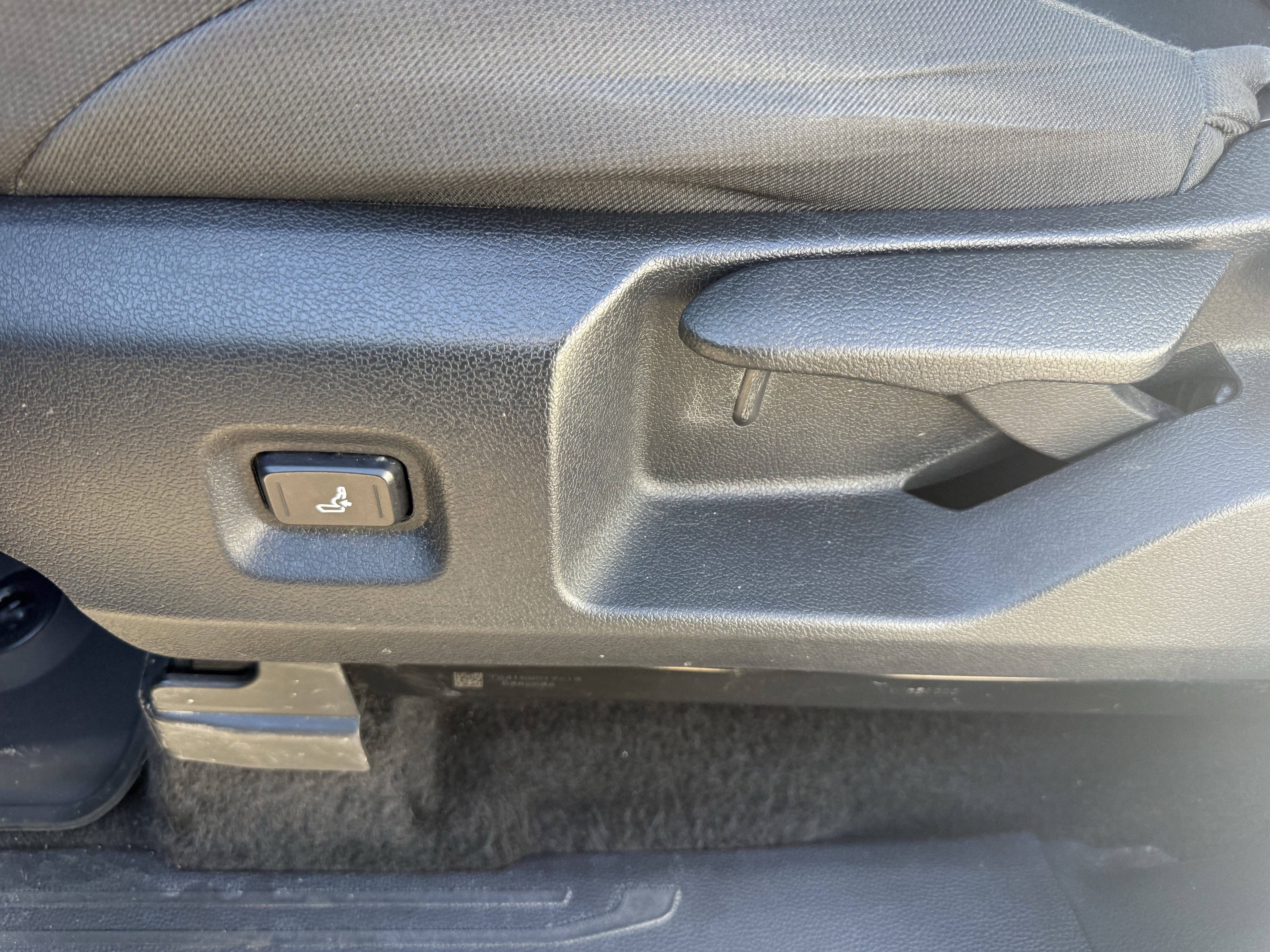 Certified 2024 Toyota Tacoma TRD Off-Road image 12