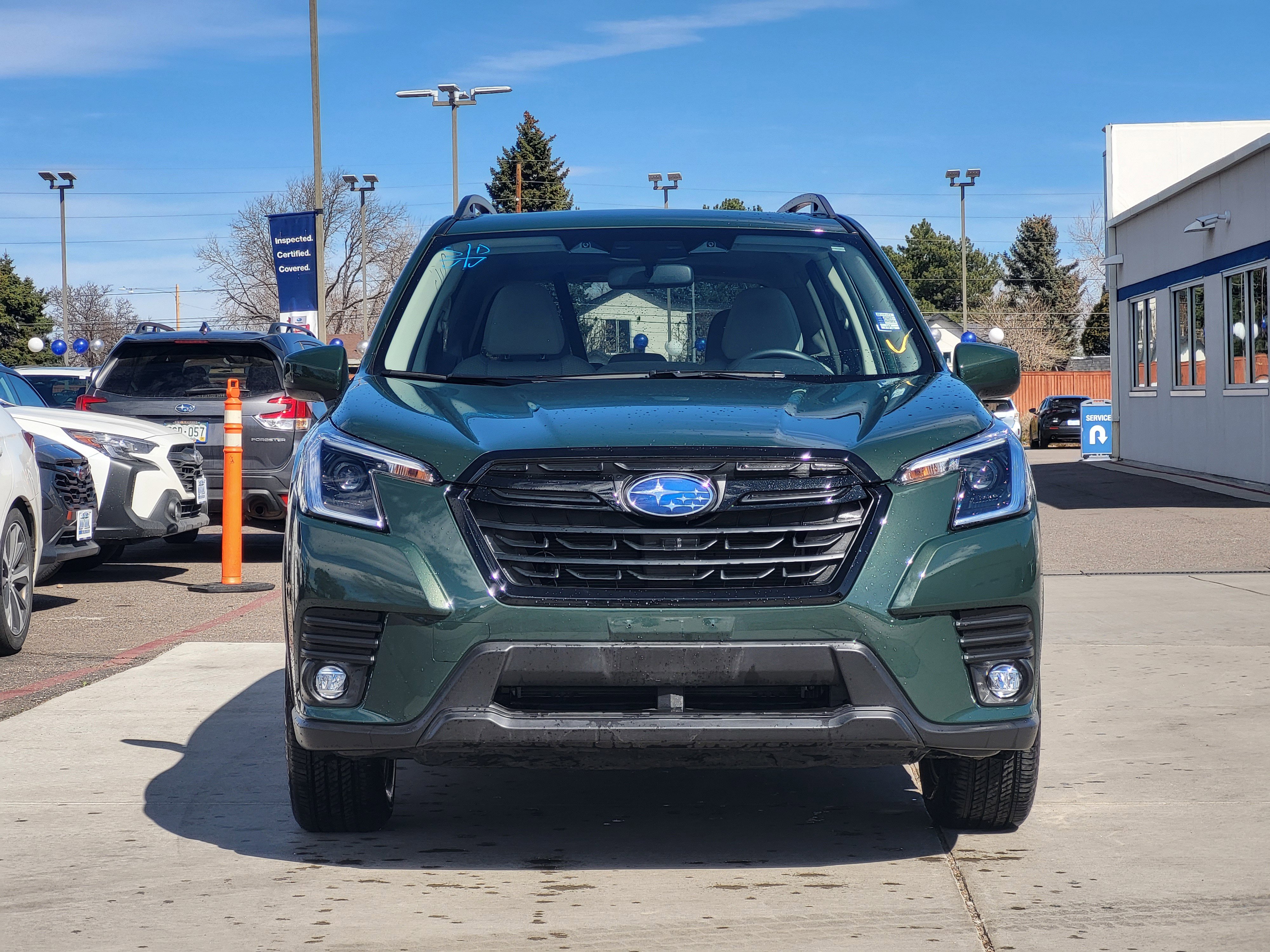 Used 2024 Subaru Forester Premium image 2