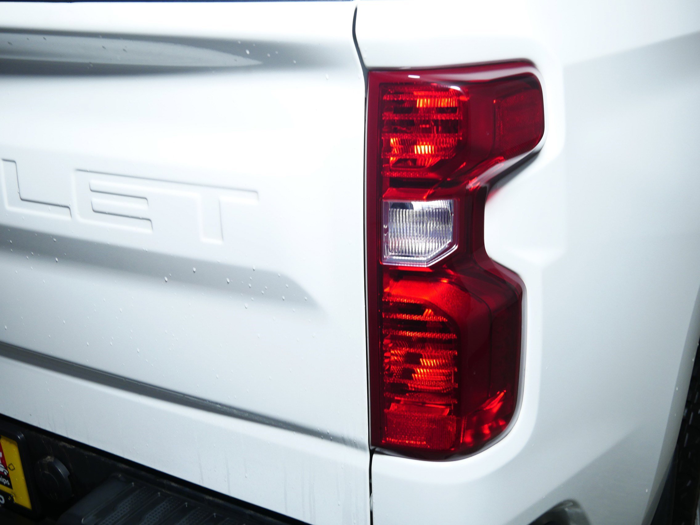 Used 2022 Chevrolet Silverado 1500 LT w/ Z71 Off-Road Package image 17