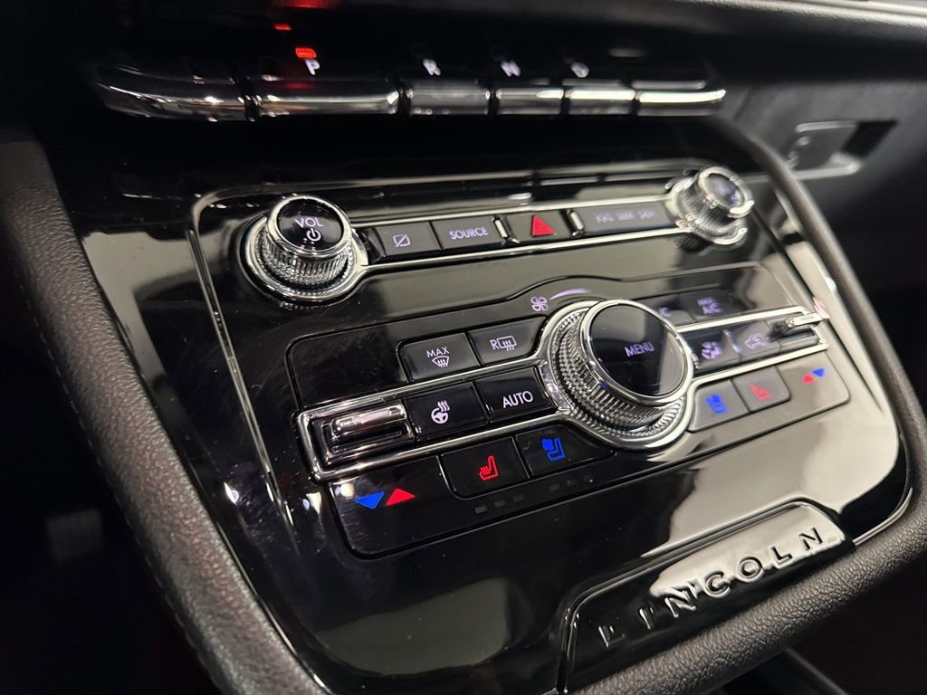 Certified 2022 Lincoln Corsair Reserve w/ Equipment Group 201A image 46