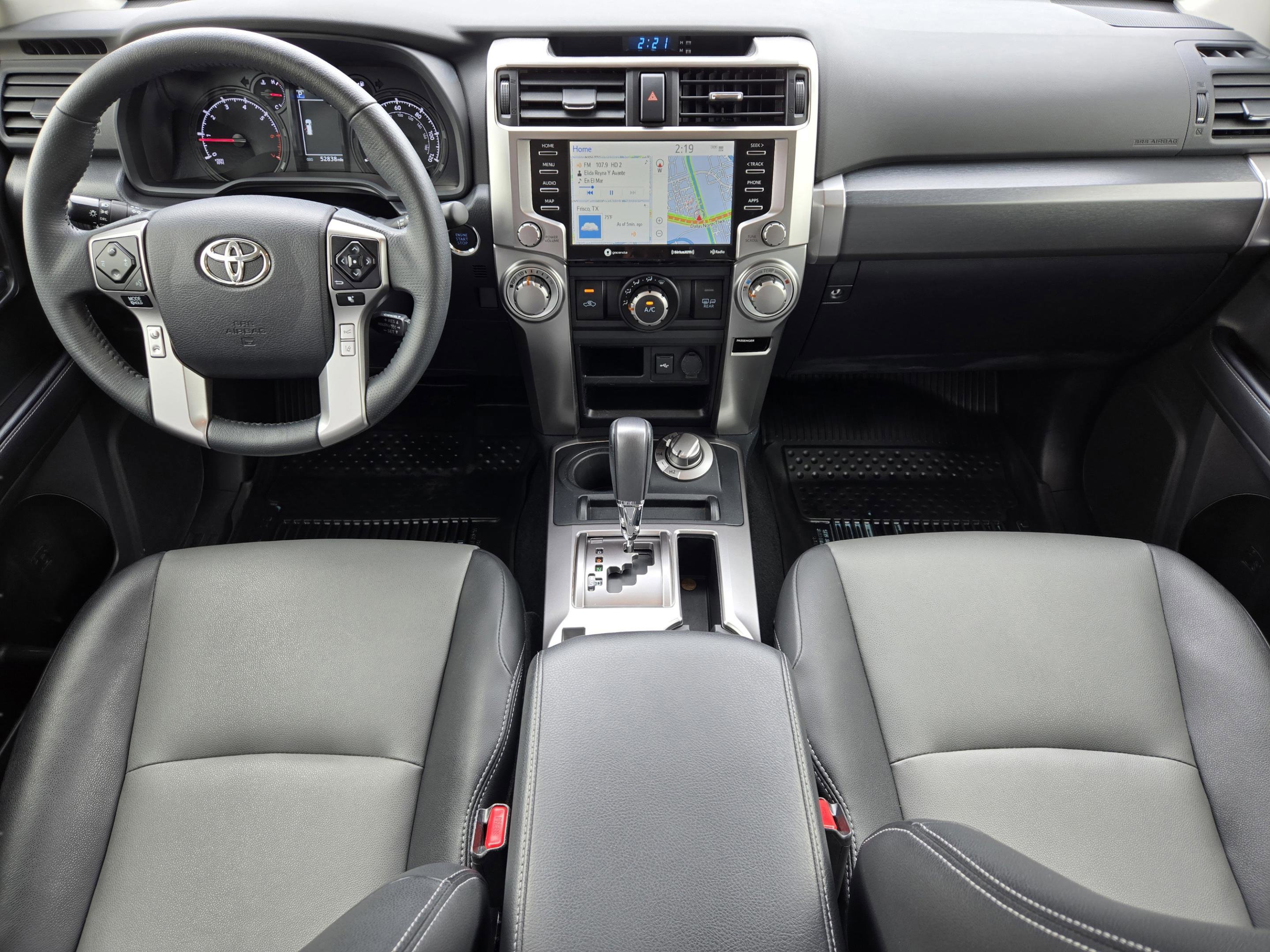 Used 2022 Toyota 4Runner SR5 Premium w/ Moonroof Package AWD/4WD image 29