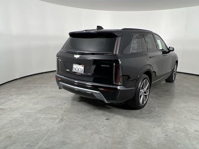 Used 2026 Cadillac Vistiq Sport image 8