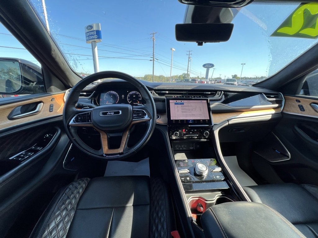 Used 2022 Jeep Grand Cherokee L Summit image 20