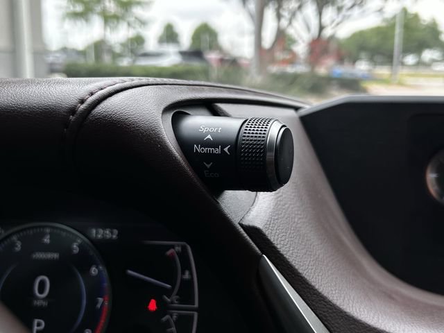 Used 2020 Lexus ES 350 w/ Accessory Package 2 FWD image 25