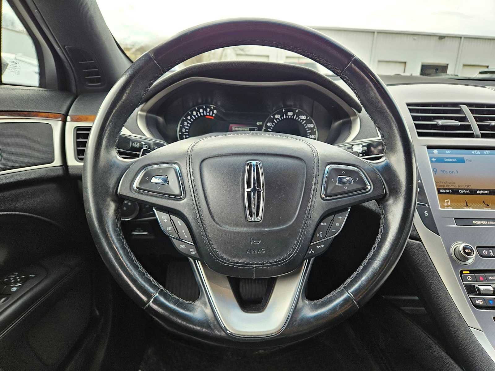 Used 2019 Lincoln MKZ Reserve image 23