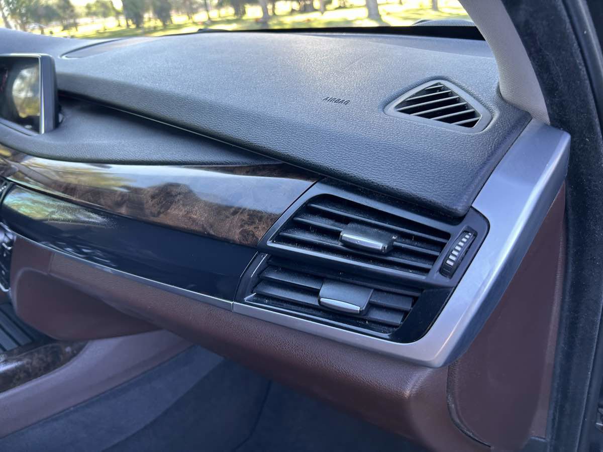 Used 2016 BMW X5 xDrive40e image 26