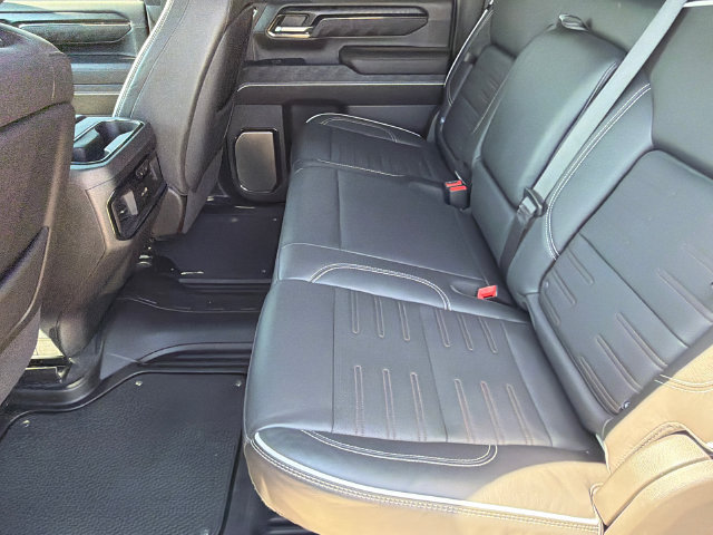 Used 2025 GMC Sierra 2500 AT4X w/ AT4X AEV Edition AWD/4WD image 20