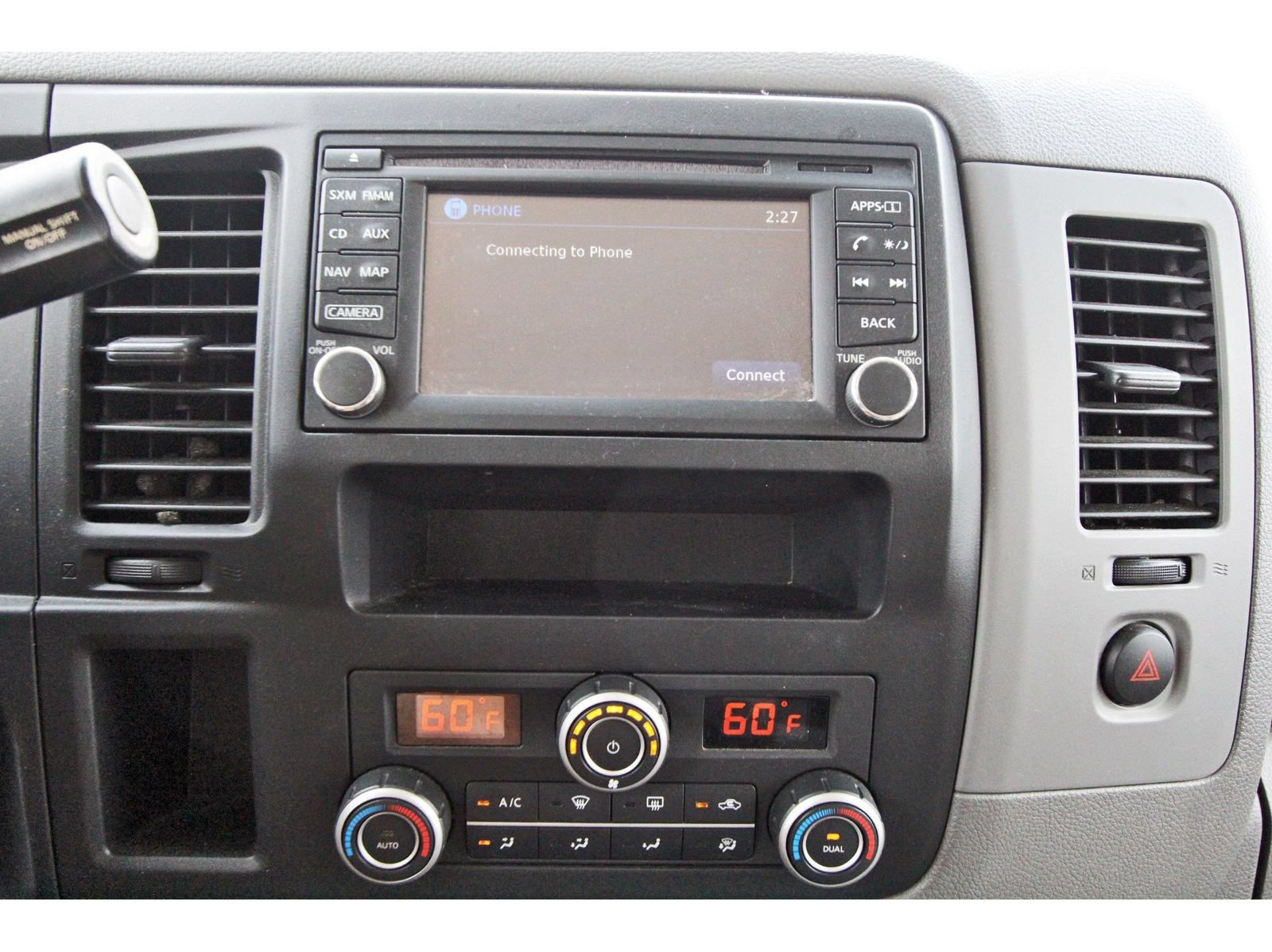 Used 2016 Nissan NV 3500 SL RWD image 22