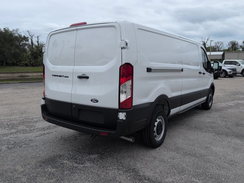 New 2026 Ford Transit 250 Low Roof RWD image 3
