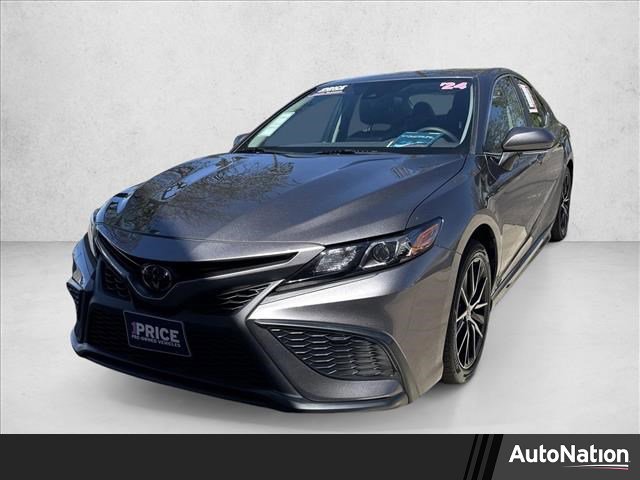 Used 2024 Toyota Camry SE