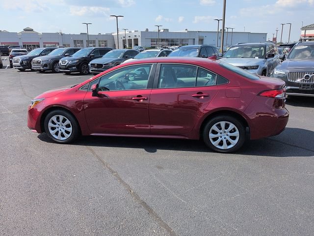 Certified 2026 Toyota Corolla LE FWD image 4