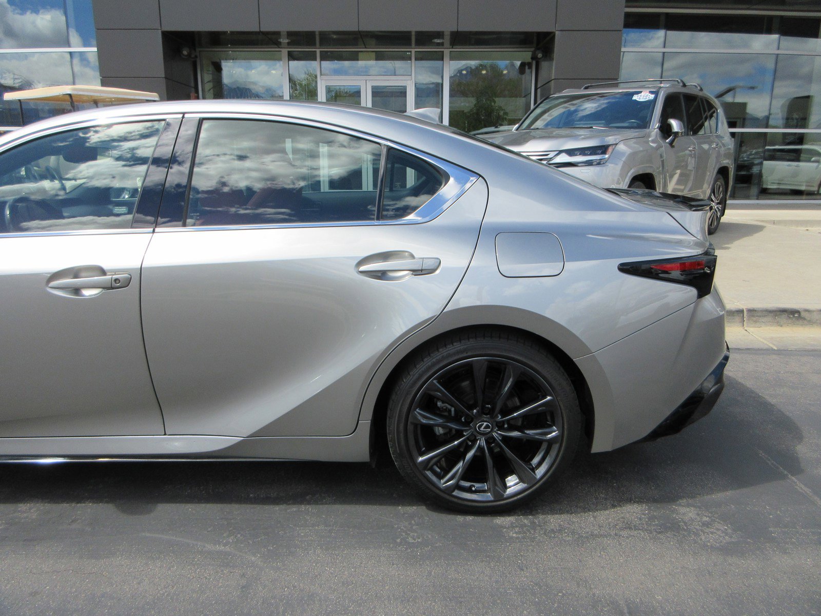 Used 2023 Lexus IS 350 F Sport image 5