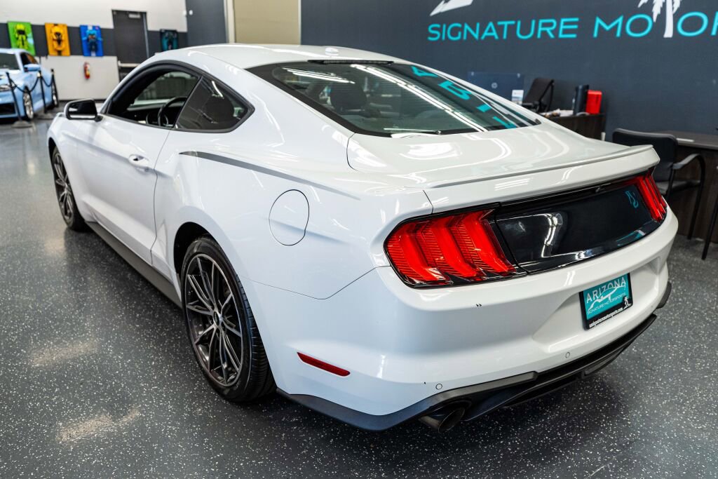 Used 2018 Ford Mustang Coupe w/ Equipment Group 101A RWD image 7