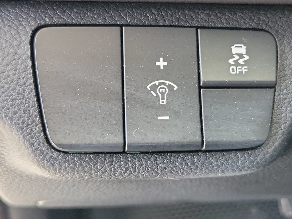 Used 2018 Kia Rio S FWD image 19