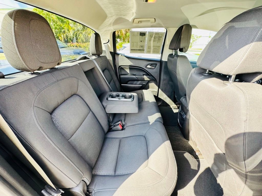 Used 2016 GMC Canyon SLE image 12