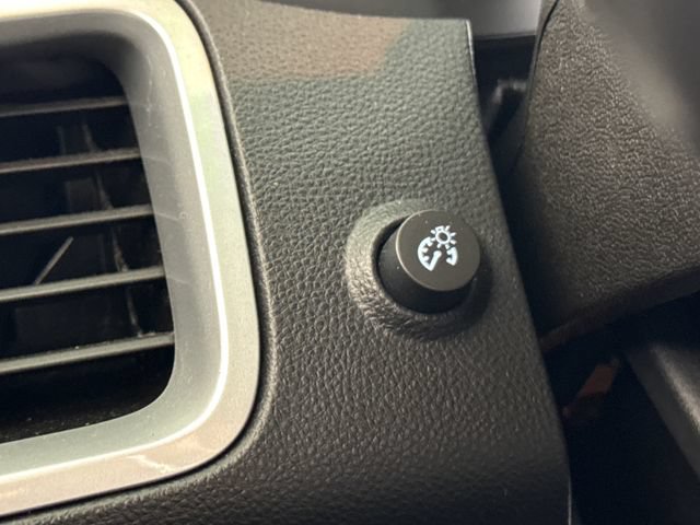 Used 2011 Chevrolet Equinox LTZ AWD/4WD image 38