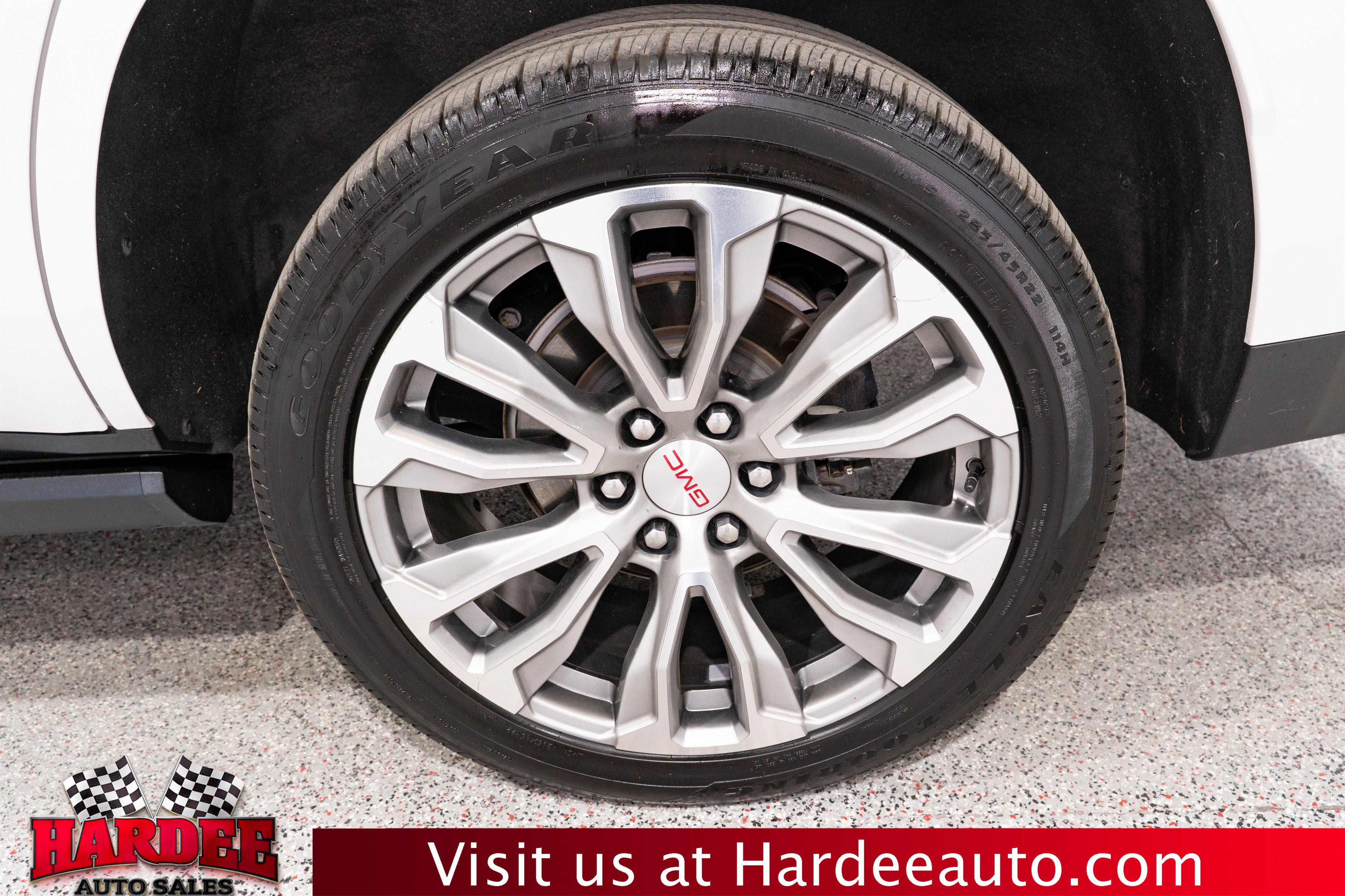 Used 2023 GMC Yukon Denali AWD/4WD image 10