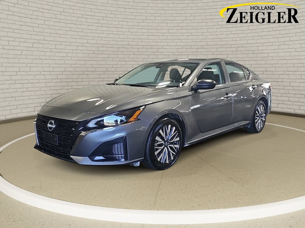 Certified 2025 Nissan Altima 2.5 SV