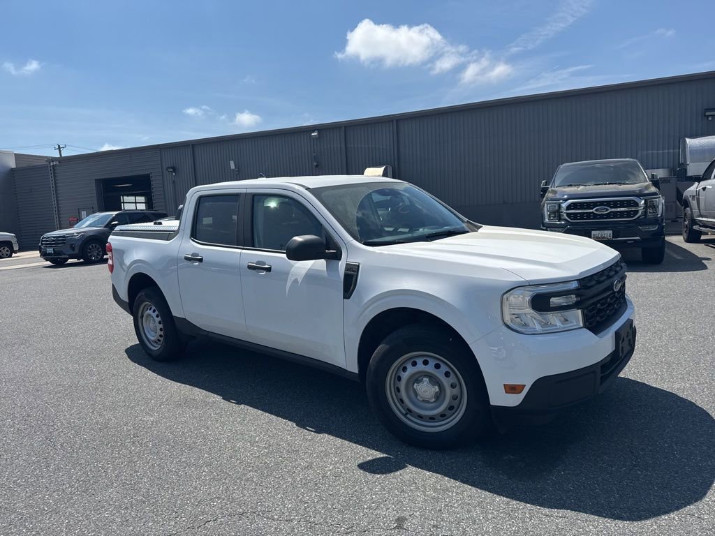 Used 2024 Ford Maverick XL FWD image 1