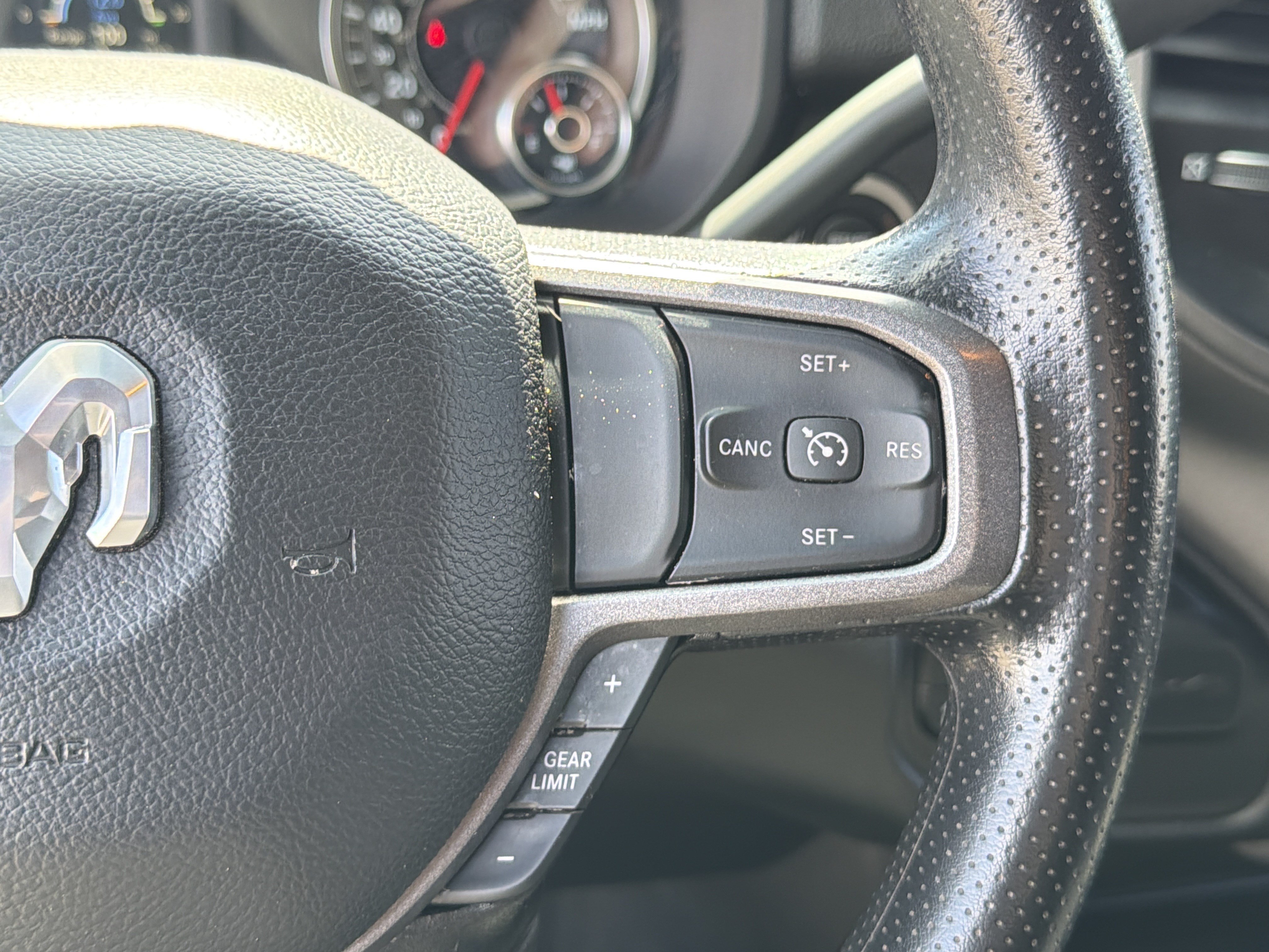 Used 2023 RAM 2500 Tradesman AWD/4WD image 18