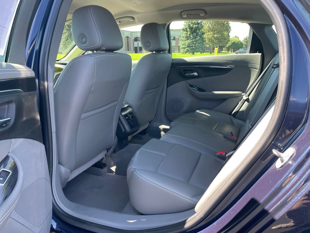 Used 2017 Chevrolet Impala LT w/ Leather Package FWD image 16