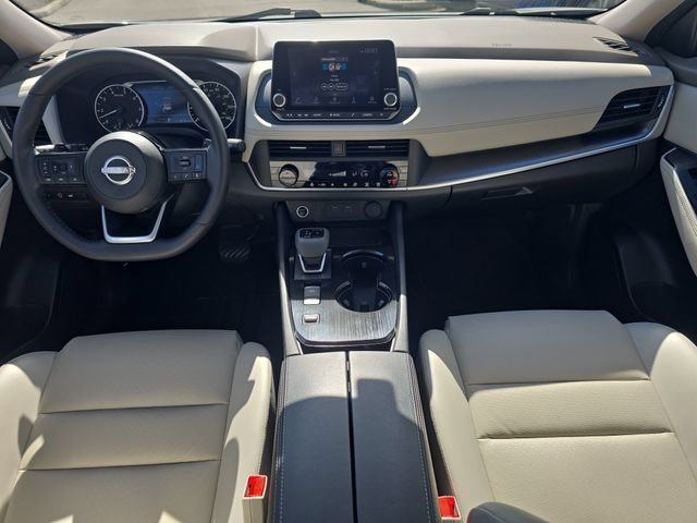 Certified 2023 Nissan Rogue SV w/ SV Premium B Package FWD image 13
