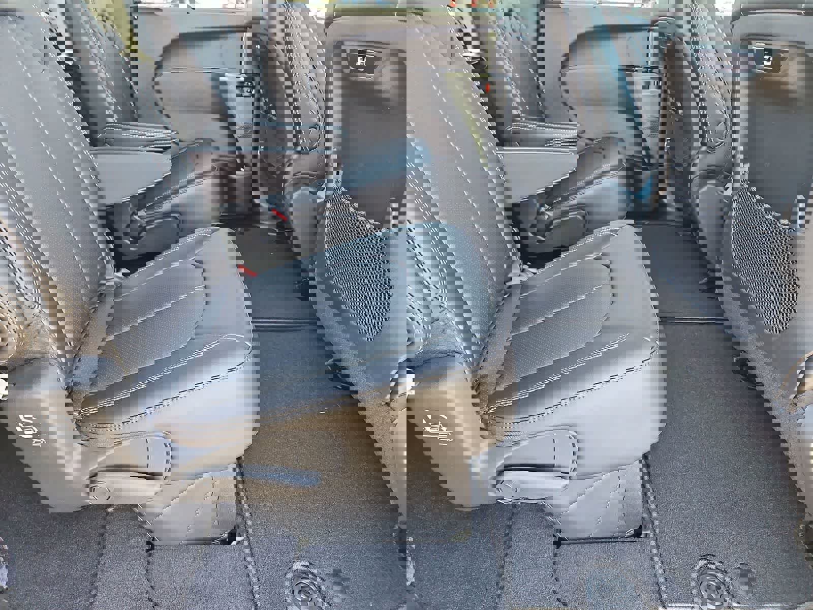 New 2026 Chrysler Pacifica Select image 20