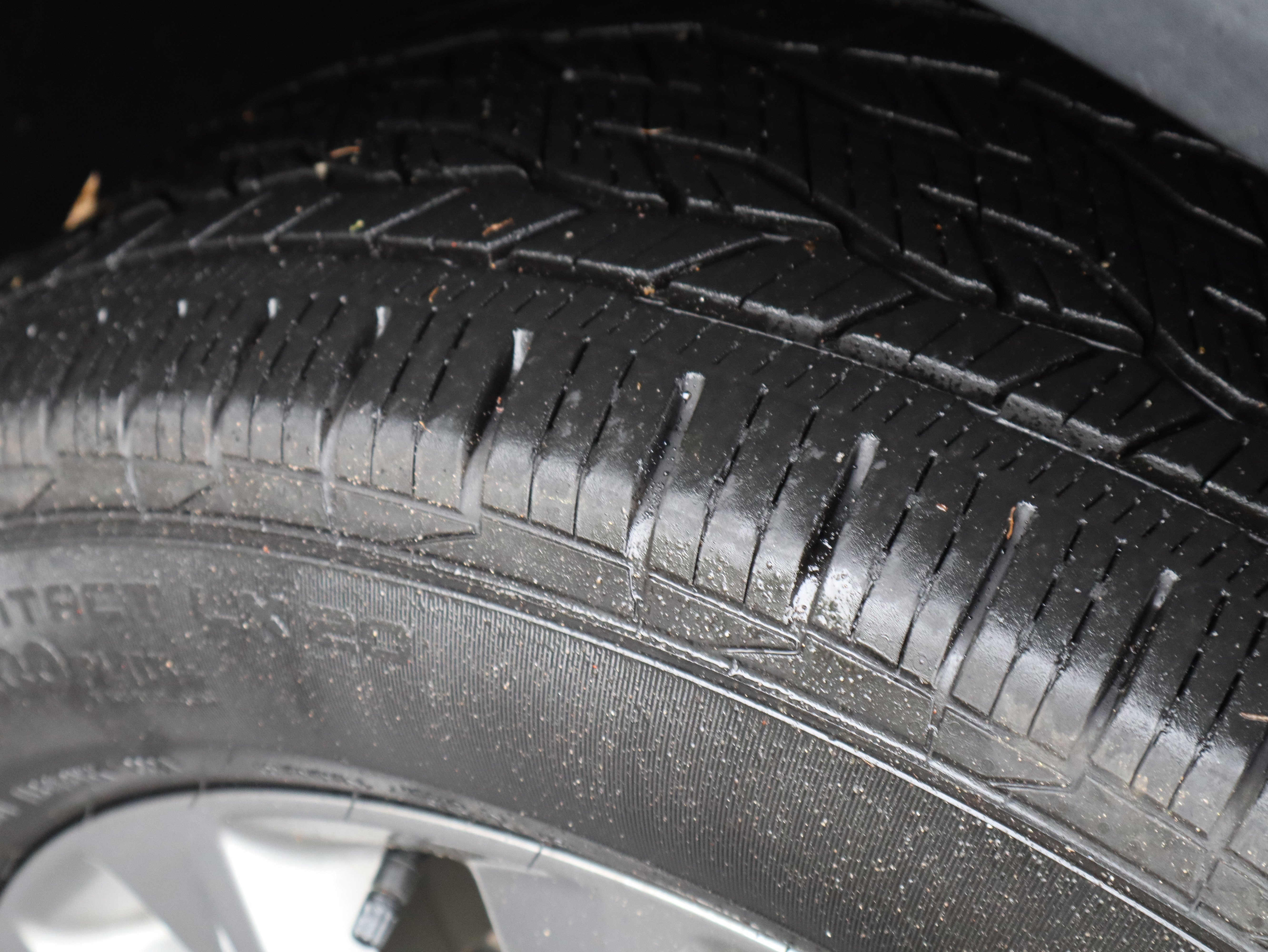 Used 2025 Buick Enclave Preferred image 10