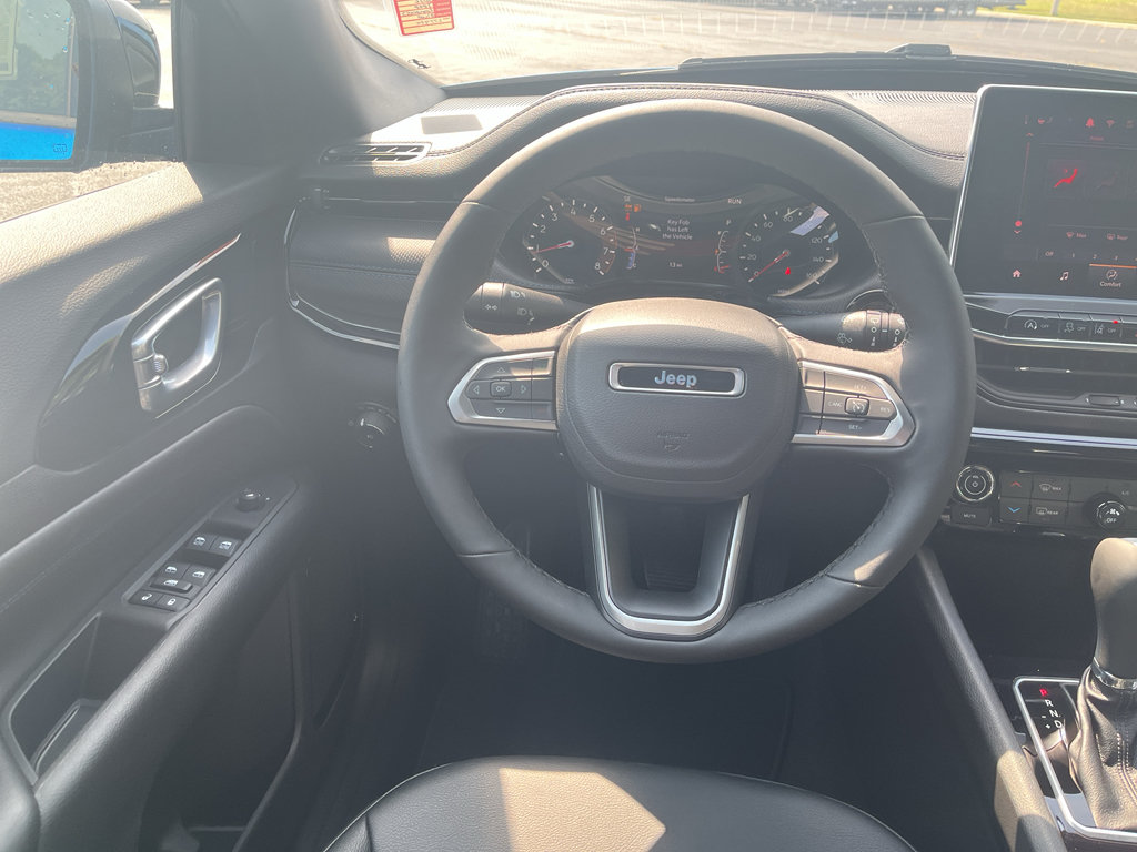 New 2026 Jeep Compass Latitude AWD/4WD image 13