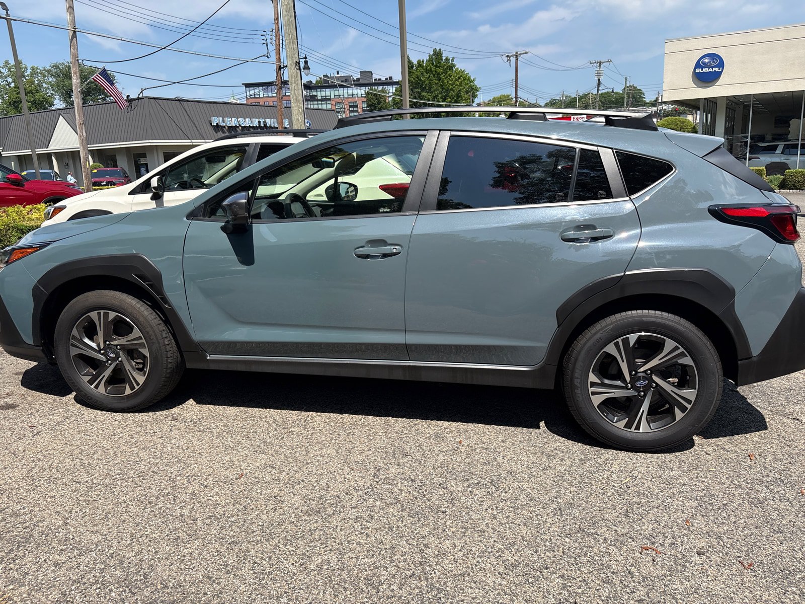 Used 2024 Subaru Crosstrek 2.0i Premium AWD/4WD image 4