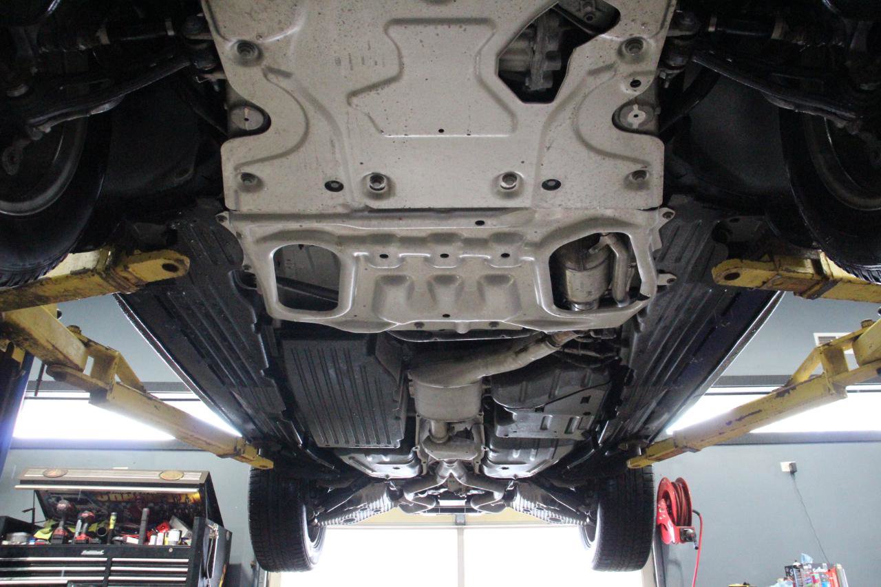 Used 2016 Land Rover Range Rover Sport HSE image 95