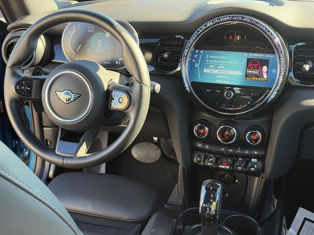 Used 2024 MINI Cooper S FWD image 12