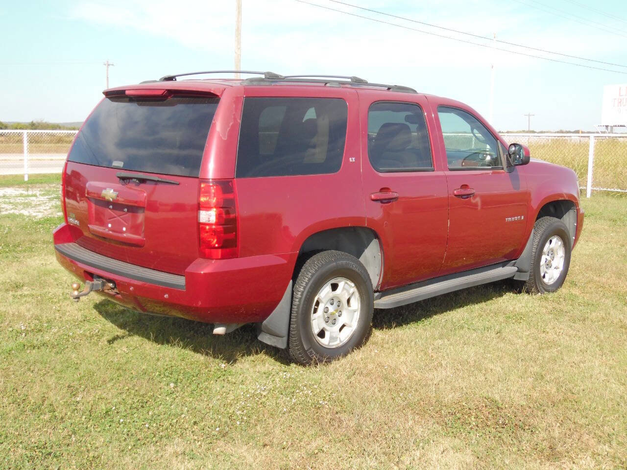 Used 2007 Chevrolet Tahoe LT w/ LT Preferred Equipment Group image 2