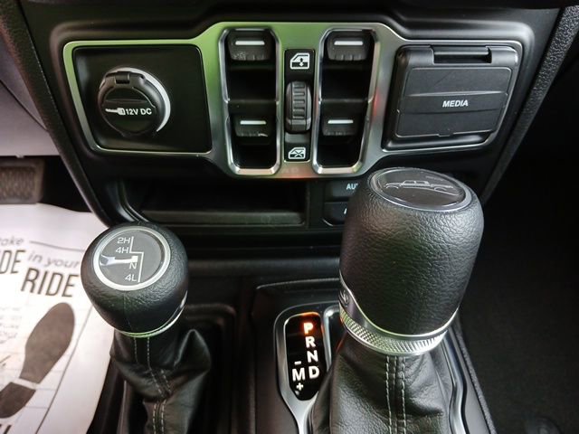 New 2025 Jeep Gladiator Sport image 41