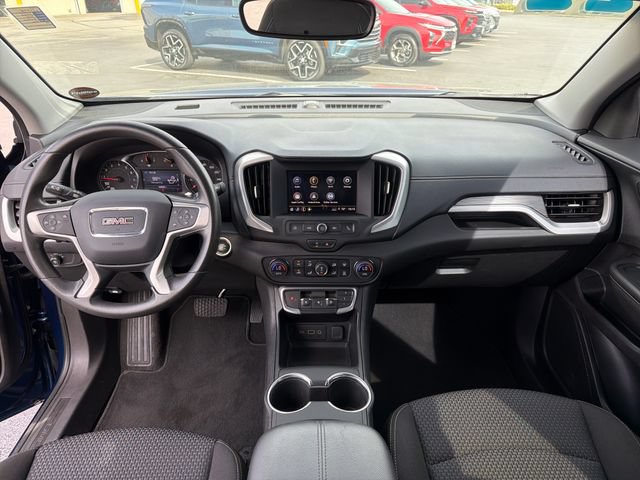 Certified 2022 GMC Terrain SLE w/ Driver Convenience Package FWD image 12