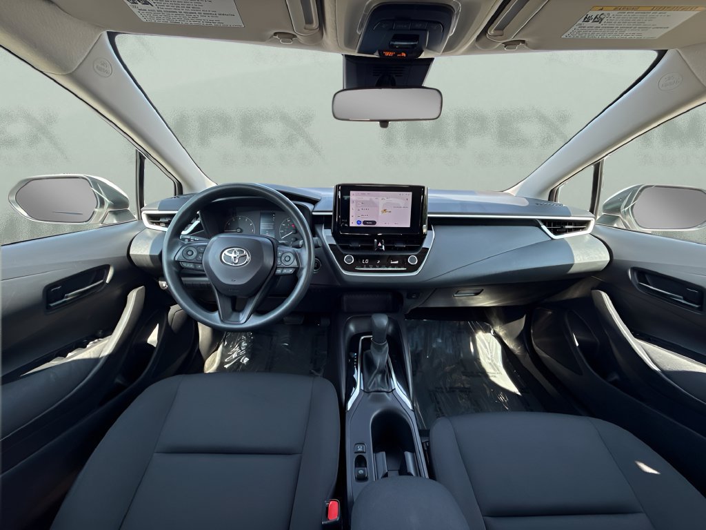 Used 2025 Toyota Corolla LE w/ Convenience Package FWD image 11