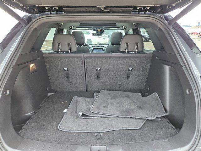 Used 2021 Chevrolet TrailBlazer RS w/ Sun and Liftgate Package FWD image 5