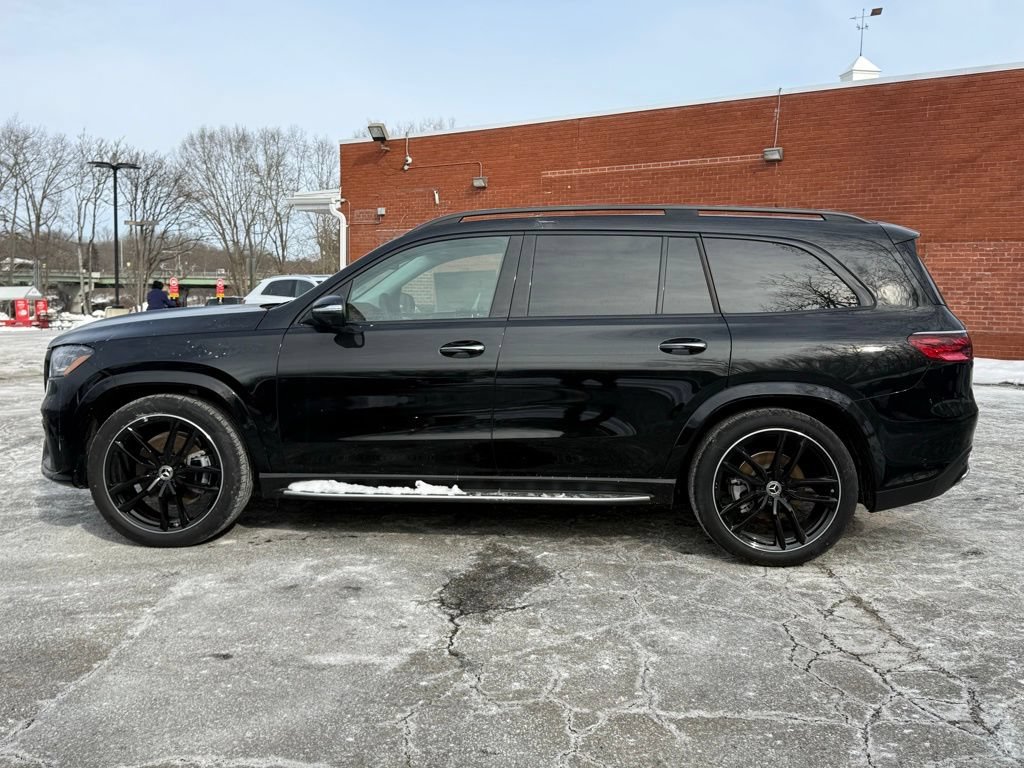 New 2025 Mercedes-Benz GLS 450 4MATIC image 4