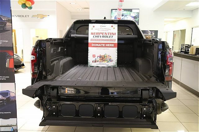 New 2024 Chevrolet Silverado EV RST AWD/4WD image 5