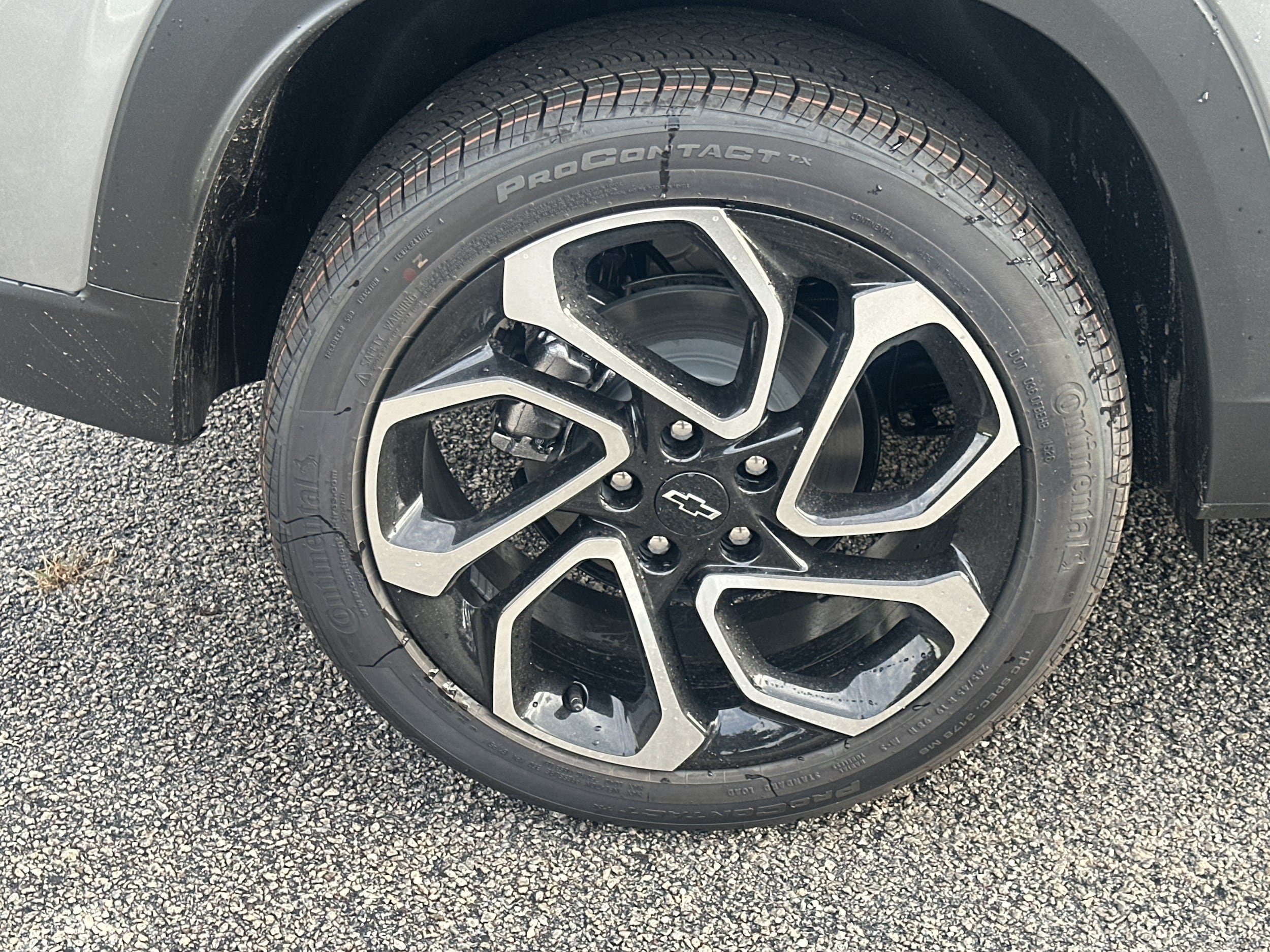 New 2026 Chevrolet Trax RS w/ Driver Confidence Package FWD image 17