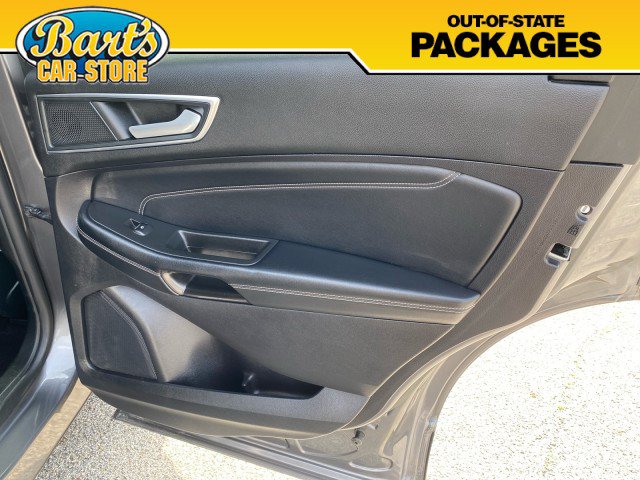 Used 2022 Ford Edge Titanium AWD/4WD image 9