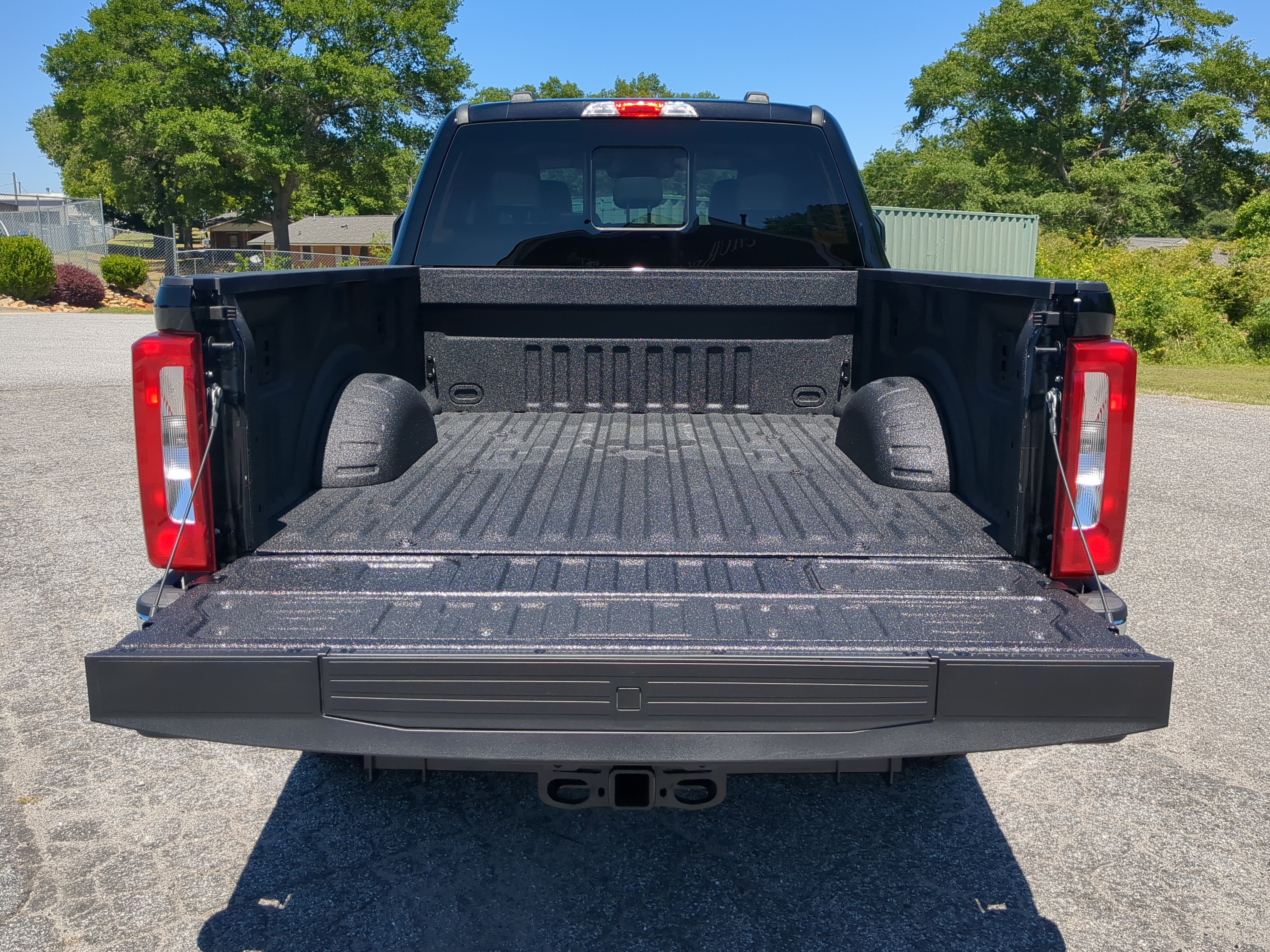 New 2026 Ford F250 XL w/ FX4 Off-Road Package AWD/4WD image 11