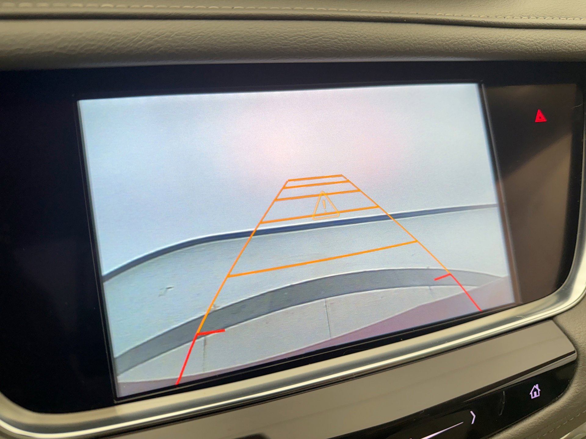 Used 2017 Cadillac XT5 Luxury w/ LPO, Wheel Lock Package image 15