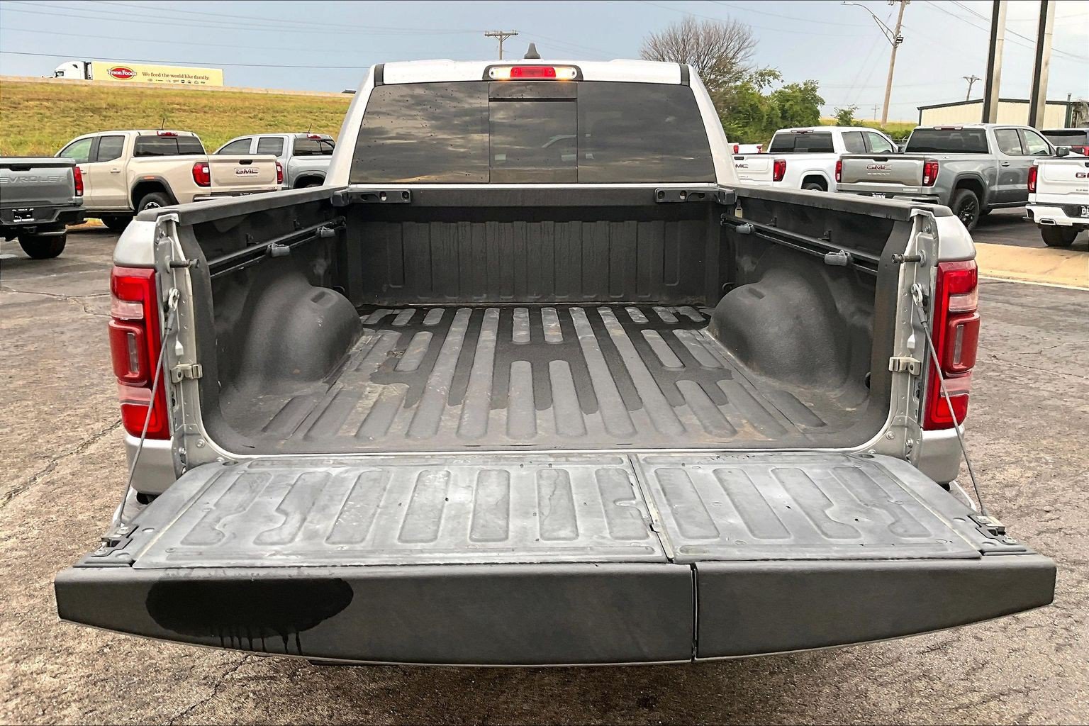 Used 2022 RAM 1500 Laramie w/ Laramie Southwest Edition AWD/4WD image 29