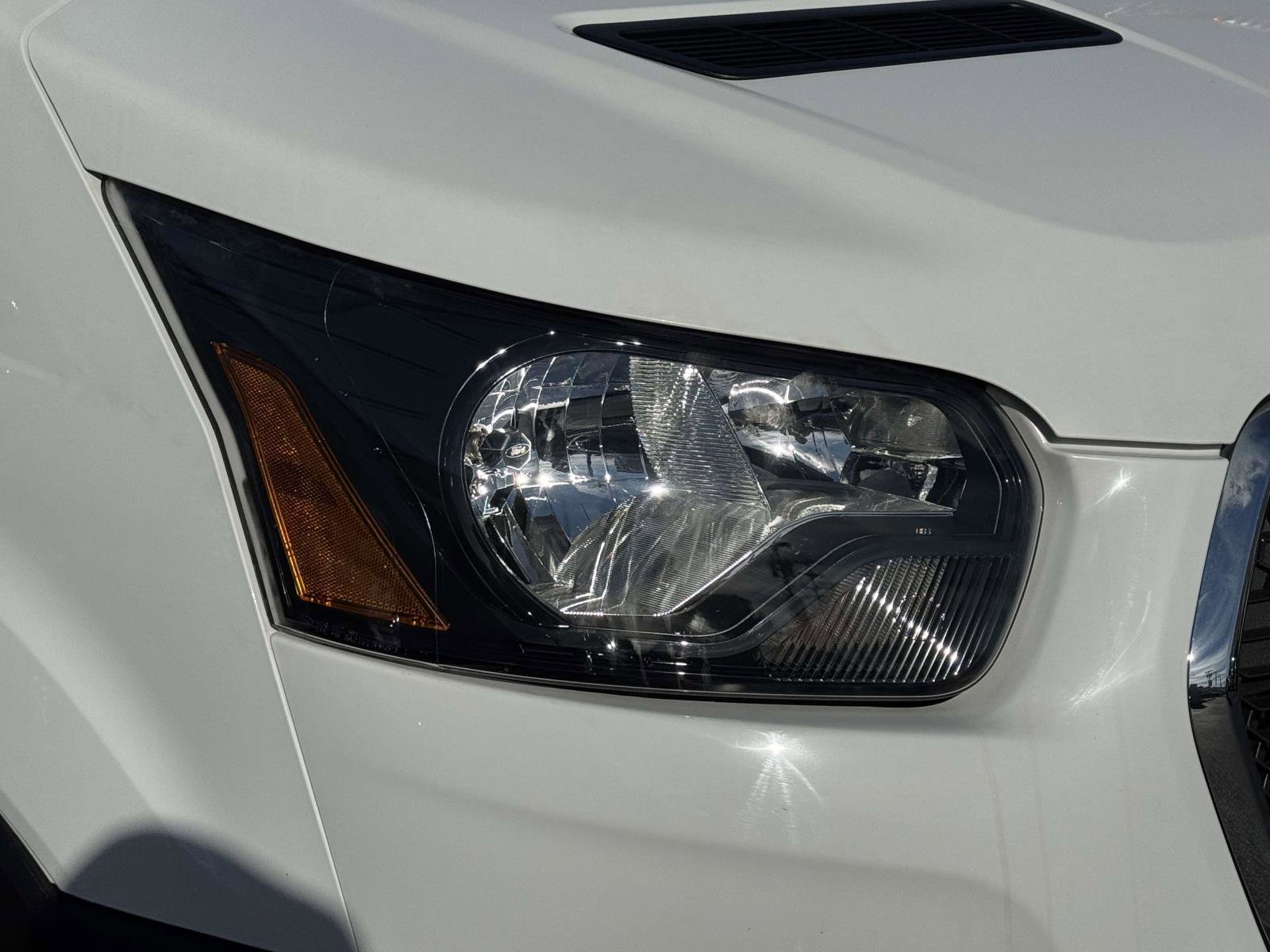 Used 2024 Ford Transit 250 Low Roof w/ Exterior Upgrade Package image 8