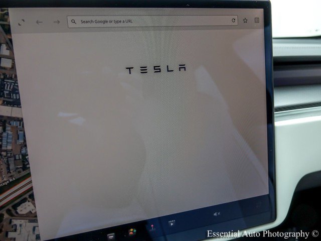 Used 2022 Tesla Model S Plaid image 27