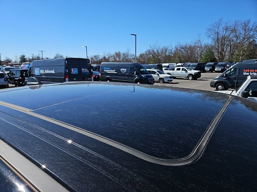 Used 2024 RAM 1500 Limited image 10